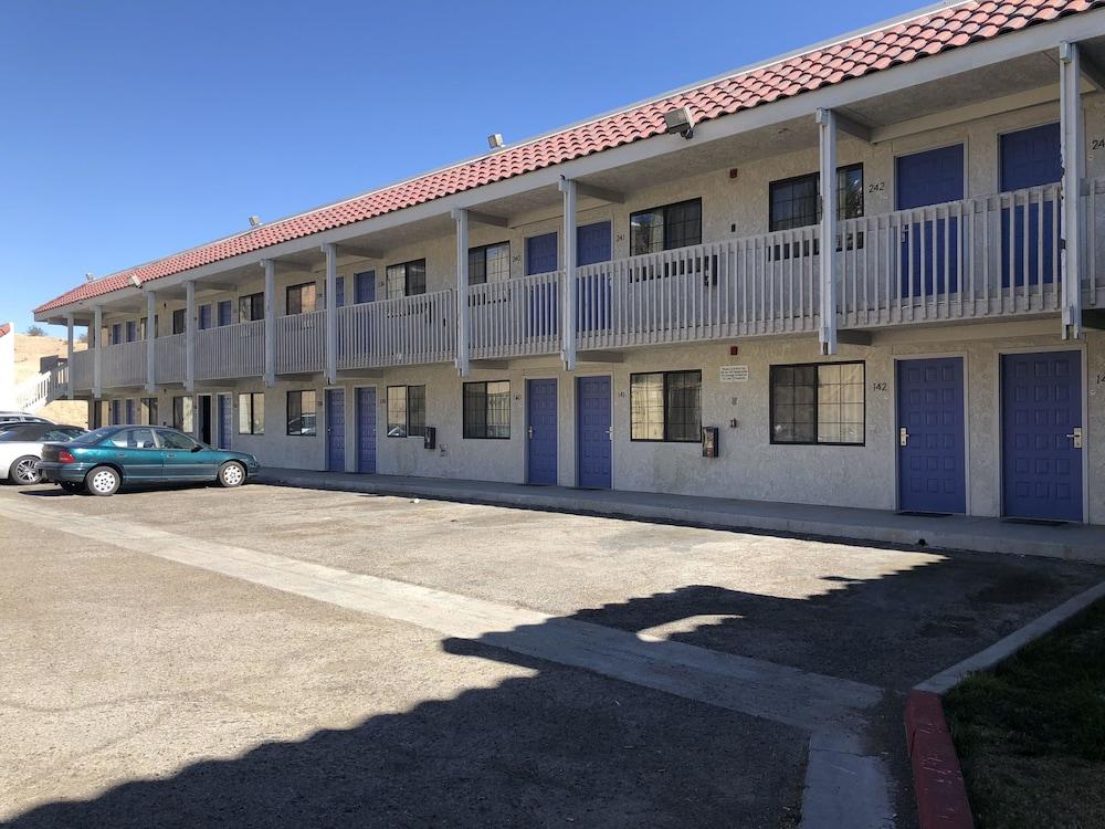 Motel 6-Barstow, Ca Εξωτερικό φωτογραφία